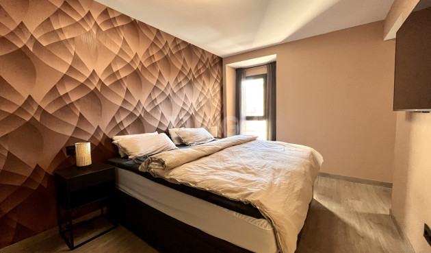 Odsprzedaż - Mieszkanie w bloku - Almoradí - Inland