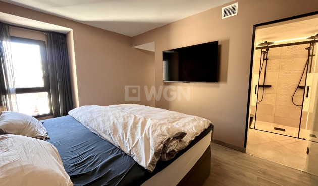 Odsprzedaż - Mieszkanie w bloku - Almoradí - Inland