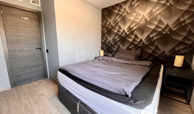 Odsprzedaż - Mieszkanie w bloku - Almoradí - Inland