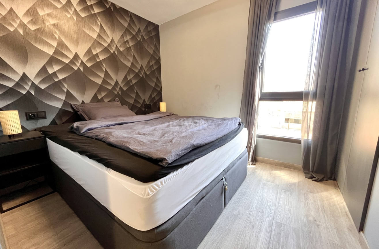 Odsprzedaż - Mieszkanie w bloku - Almoradí - Inland