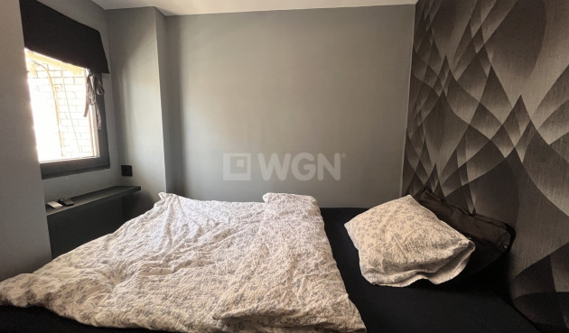 Odsprzedaż - Mieszkanie w bloku - Almoradí - Inland