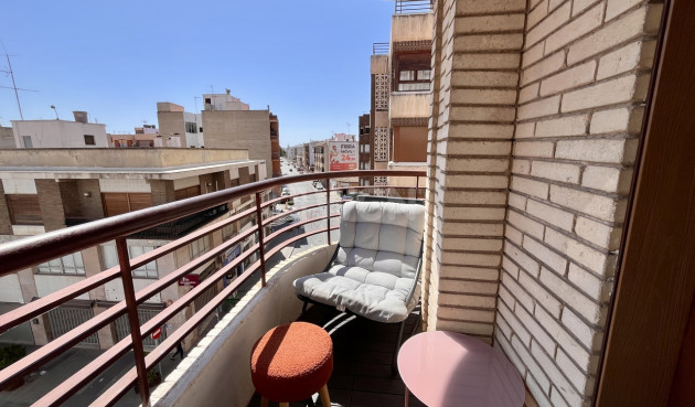 Odsprzedaż - Mieszkanie w bloku - Almoradí - Inland