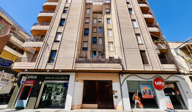 Odsprzedaż - Mieszkanie w bloku - Almoradí - Inland