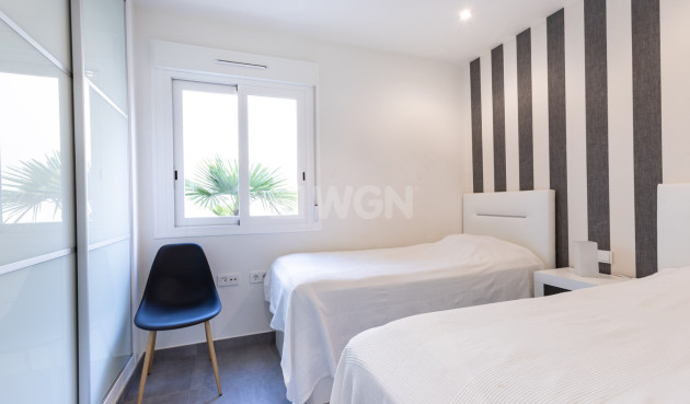 Odsprzedaż - Bungalow - Torrevieja - Costa Blanca