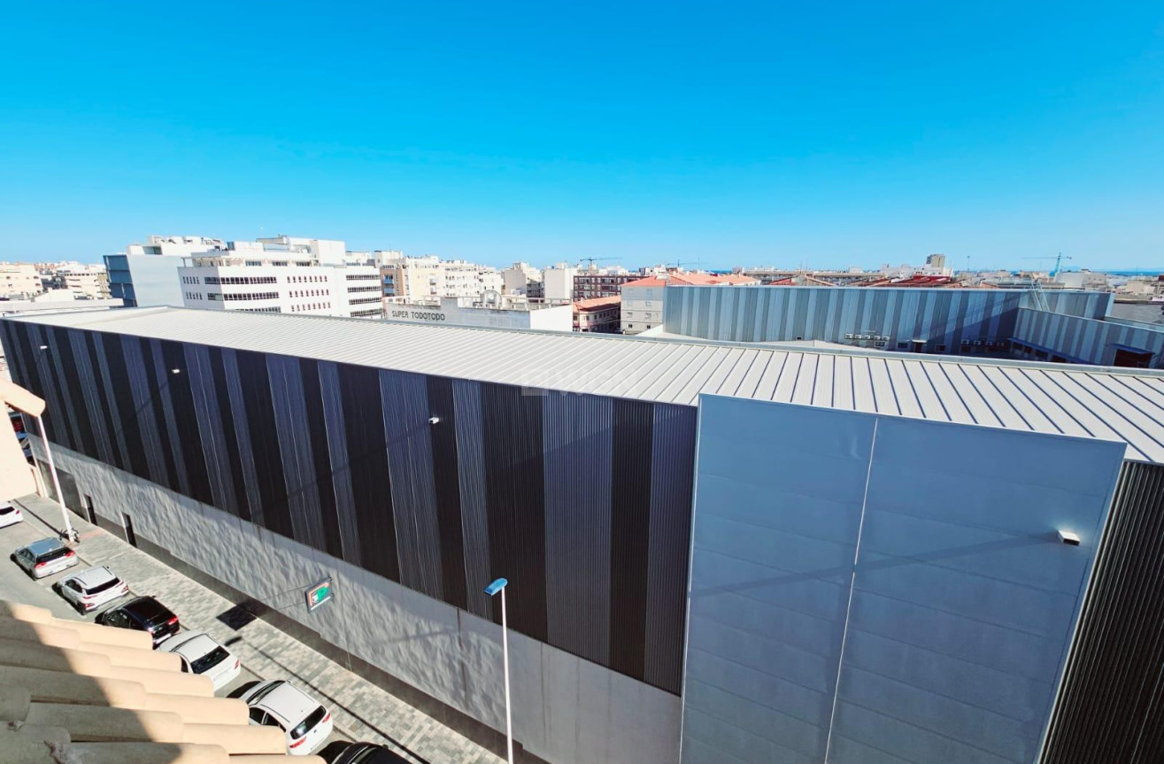 Reventa - Ático - Torrevieja - Estacion De Autobuses