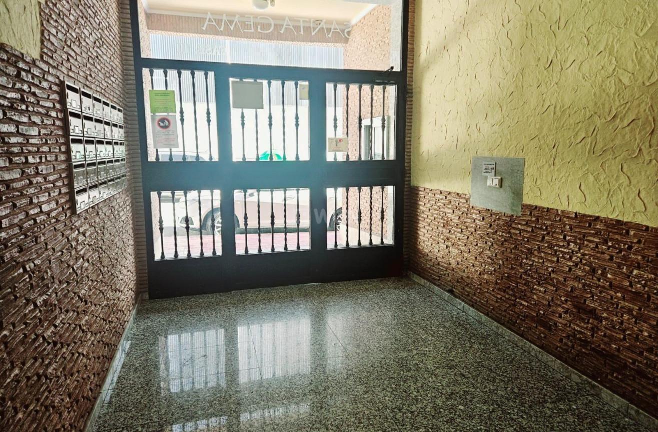 Reventa - Ático - Torrevieja - Estacion De Autobuses