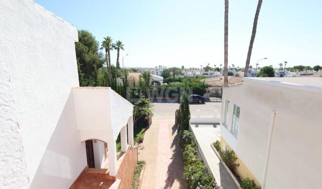 Wiederverkauf - Villa - Orihuela Costa - Costa Blanca