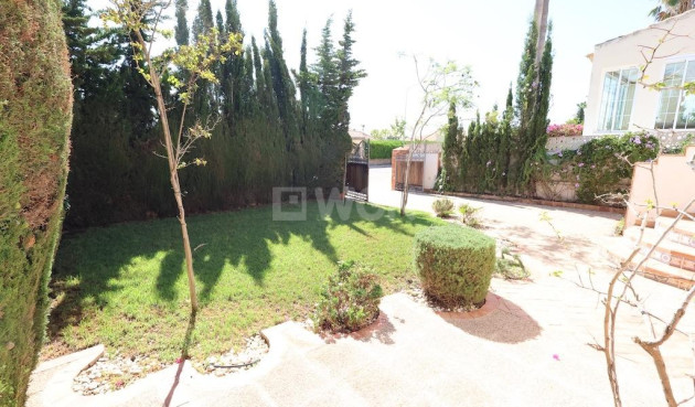 Wiederverkauf - Villa - Orihuela Costa - Costa Blanca