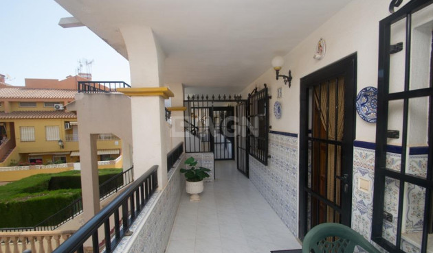 Resale - Apartment / flat - Torrevieja - Mar Azul
