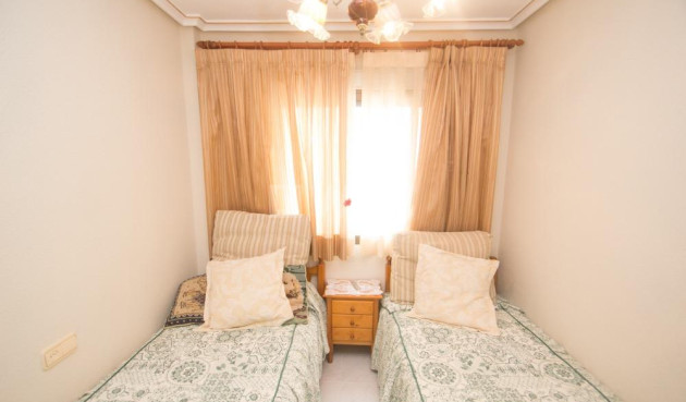 Resale - Apartment / flat - Torrevieja - Mar Azul