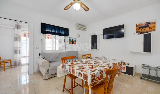 Odsprzedaż - Kamienica - Torrevieja - La Siesta - El Salado - Torreta