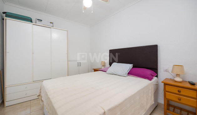 Odsprzedaż - Kamienica - Torrevieja - La Siesta - El Salado - Torreta