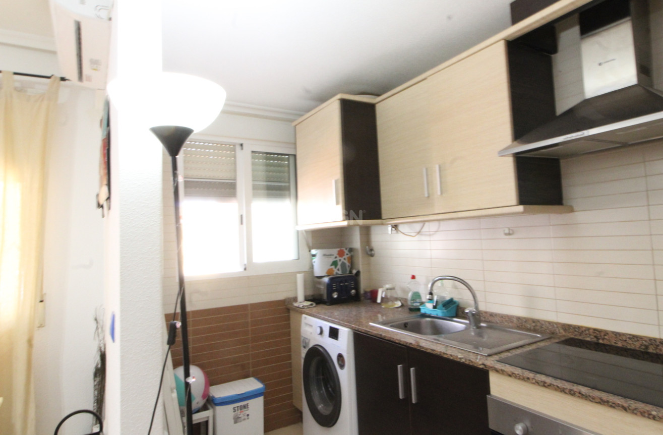 Odsprzedaż - Mieszkanie w bloku - Daya Nueva - Costa Blanca