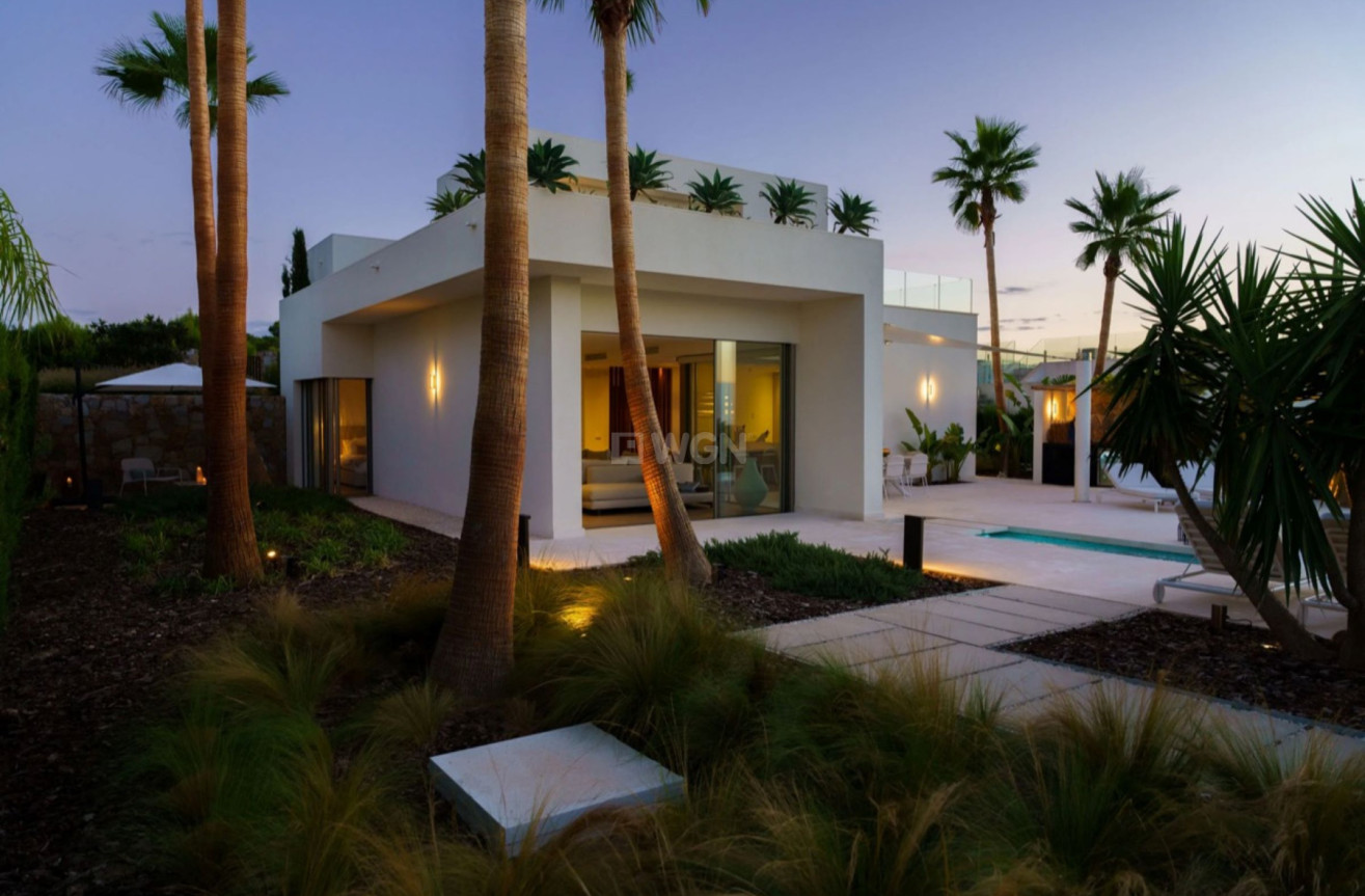 Reventa - Villa - San Miguel de Salinas - Inland