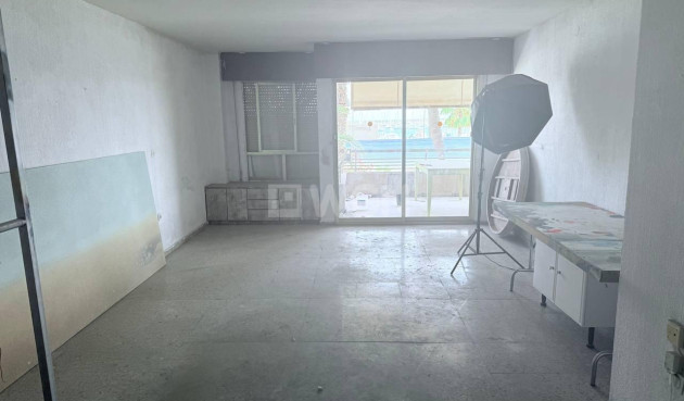 Odsprzedaż - Mieszkanie w bloku - Torrevieja - Puerto