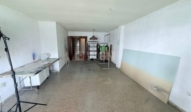 Odsprzedaż - Mieszkanie w bloku - Torrevieja - Puerto