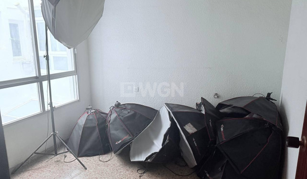 Odsprzedaż - Mieszkanie w bloku - Torrevieja - Puerto