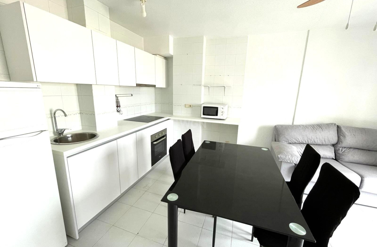 Resale - Apartment / flat - Torrevieja - Centro