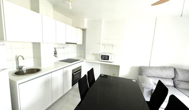 Resale - Apartment / flat - Torrevieja - Centro