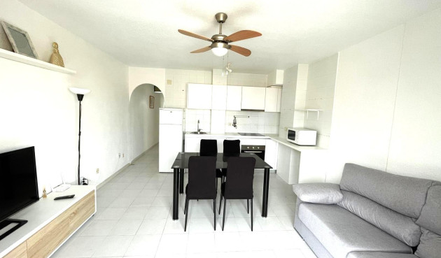 Resale - Apartment / flat - Torrevieja - Centro