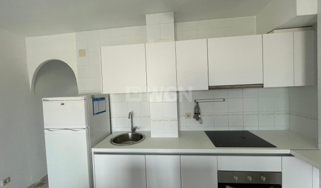 Resale - Apartment / flat - Torrevieja - Centro