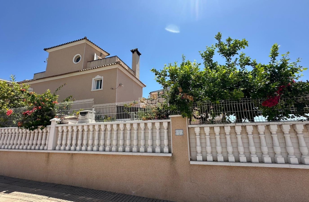 Reventa - Villa - Orihuela Costa - La Regia