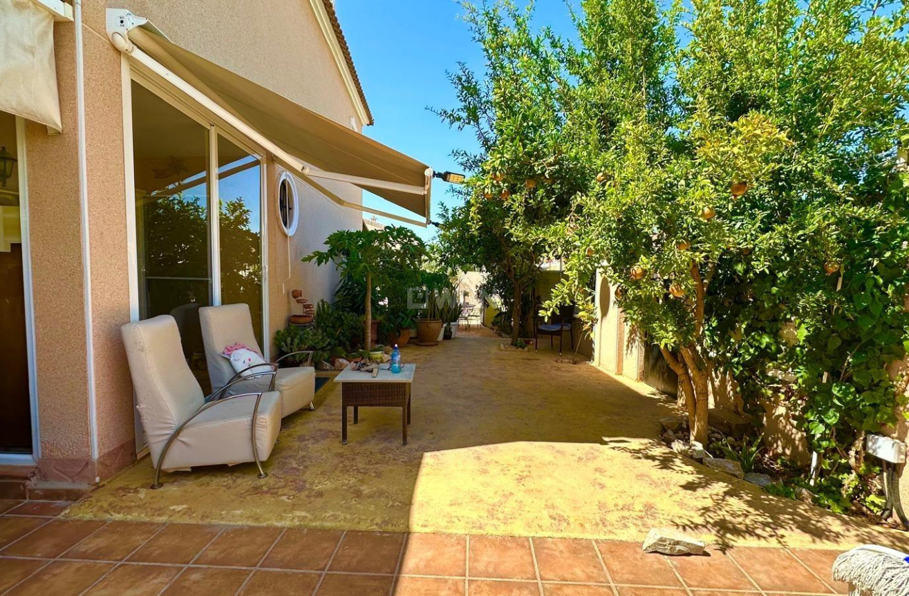 Reventa - Villa - Orihuela Costa - La Regia