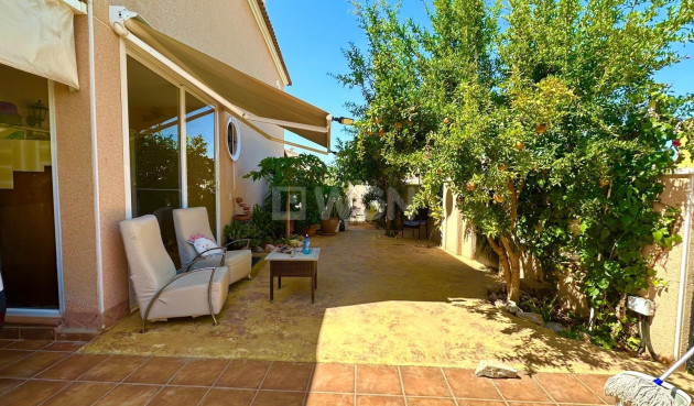 Reventa - Villa - Orihuela Costa - La Regia