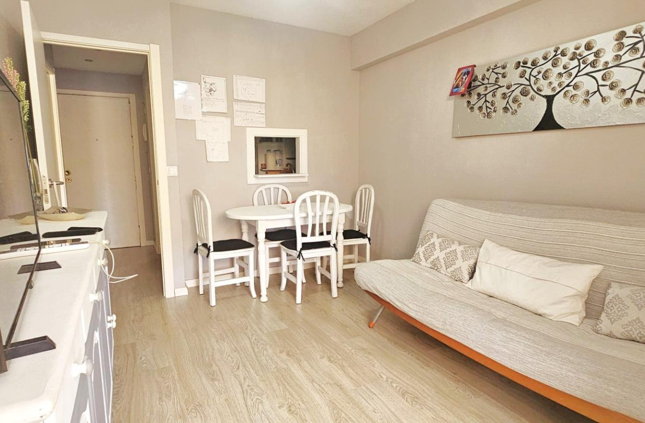 Wiederverkauf - Wohnung - Benidorm