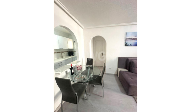 Resale - Apartment / flat - Torrevieja - Centro