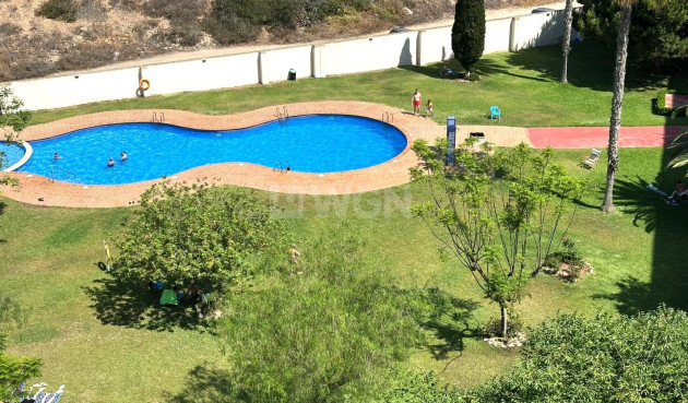 Resale - Apartment / flat - Torrevieja - Centro