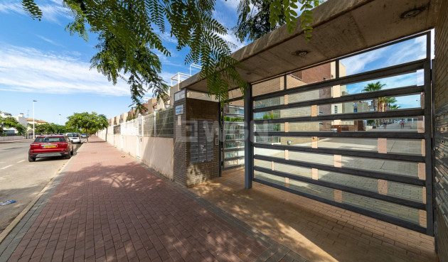 Resale - Townhouse - Torrevieja - Sector 25