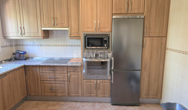 Odsprzedaż - Villa - Alcaucín - Inland