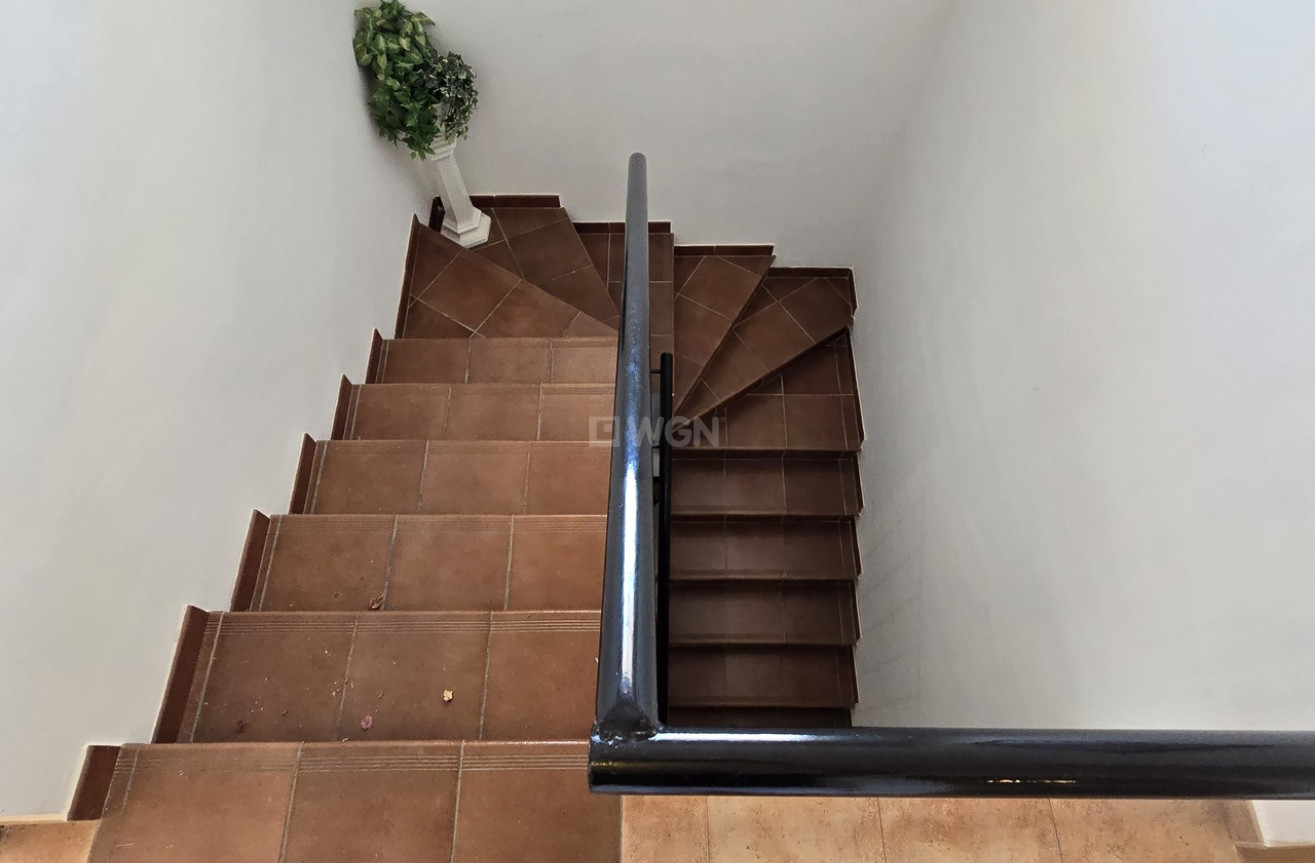 Odsprzedaż - Villa - Alcaucín - Inland