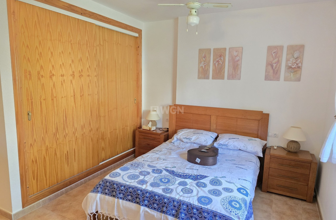 Odsprzedaż - Villa - Alcaucín - Inland