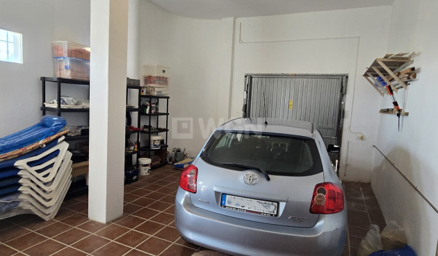 Odsprzedaż - Villa - Alcaucín - Inland