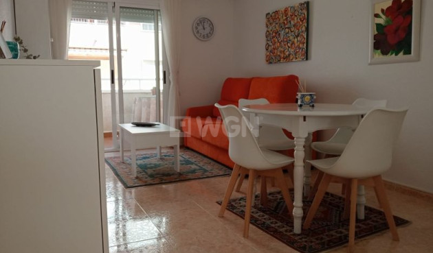 Resale - Apartment / flat - Torrevieja - Costa Blanca