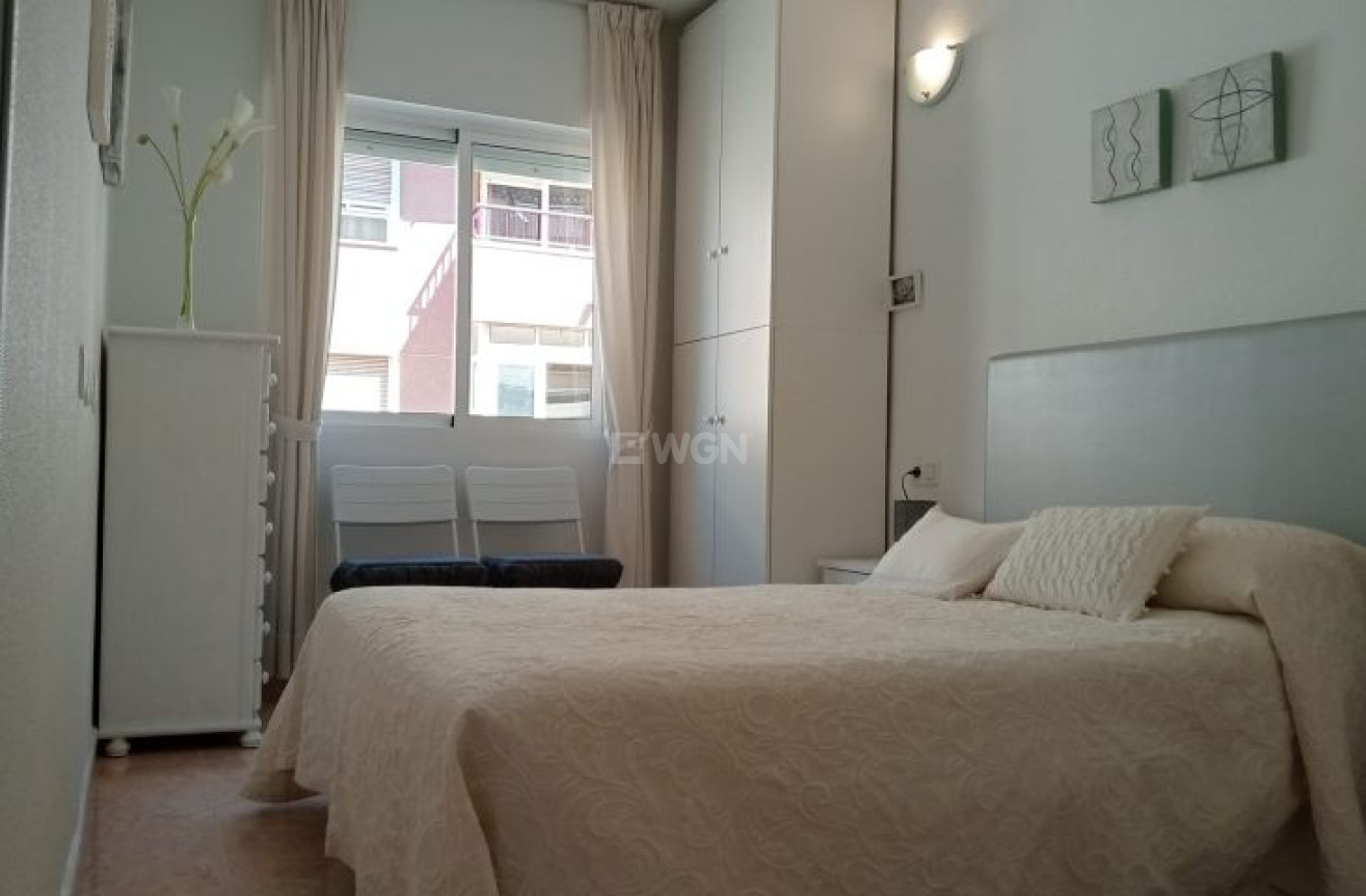 Resale - Apartment / flat - Torrevieja - Costa Blanca