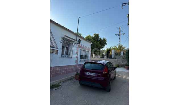 Resale - Villa - Albatera - Partida Lomas
