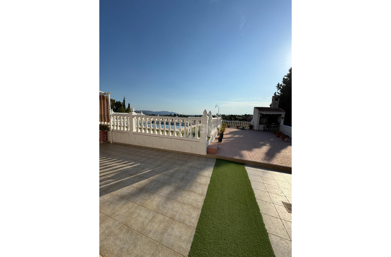 Resale - Villa - Albatera - Partida Lomas