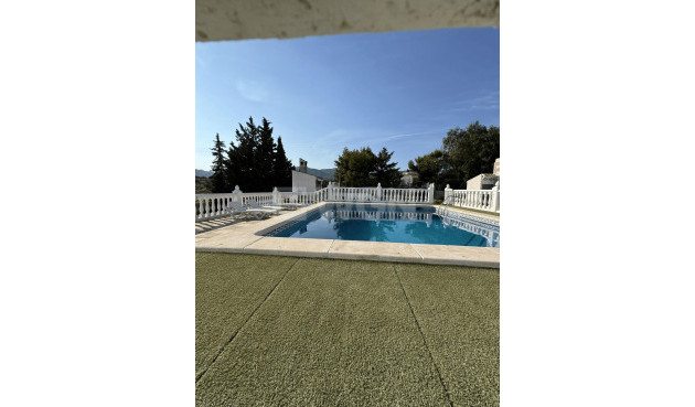 Resale - Villa - Albatera - Partida Lomas