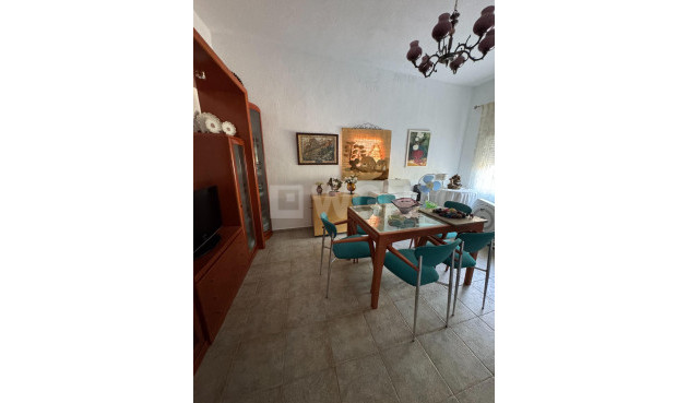 Resale - Villa - Albatera - Partida Lomas