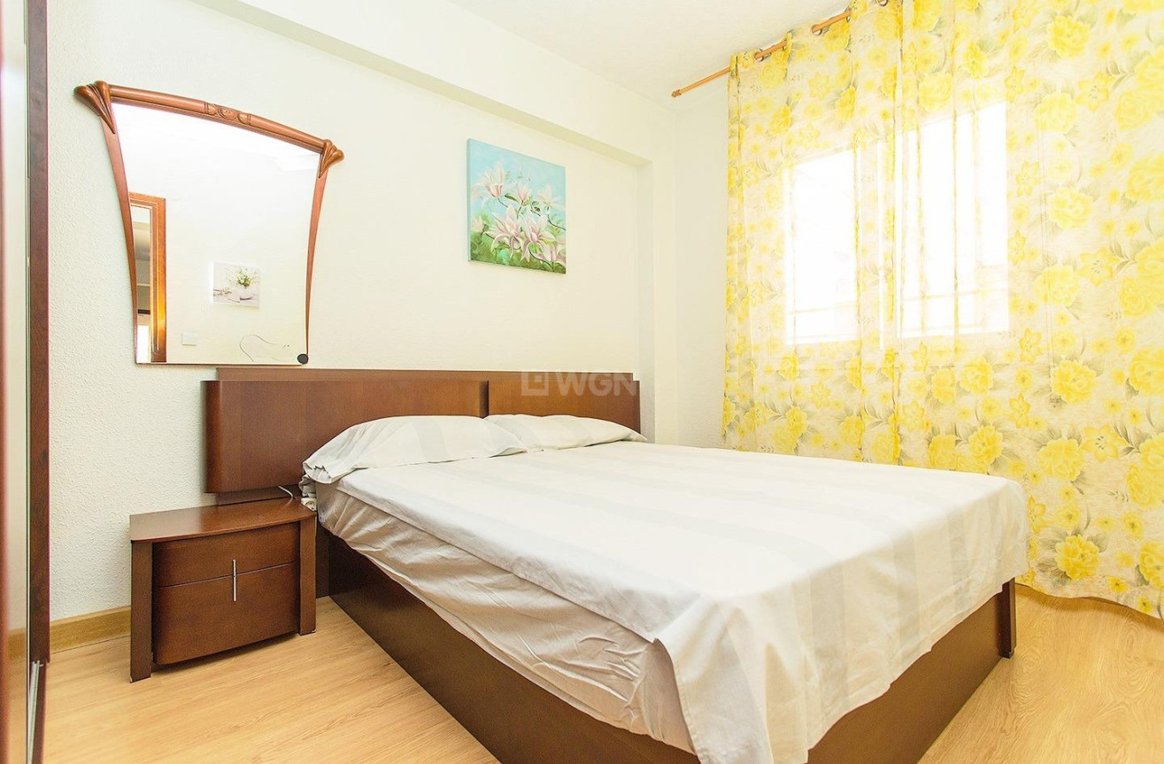 Resale - Apartment / flat - Torrevieja - Playa del Cura