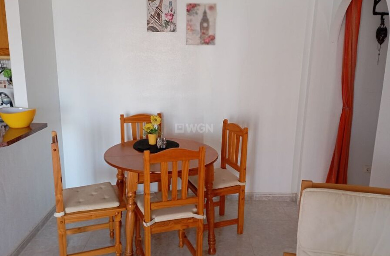 Odsprzedaż - Mieszkanie w bloku - Daya Vieja - Costa Blanca