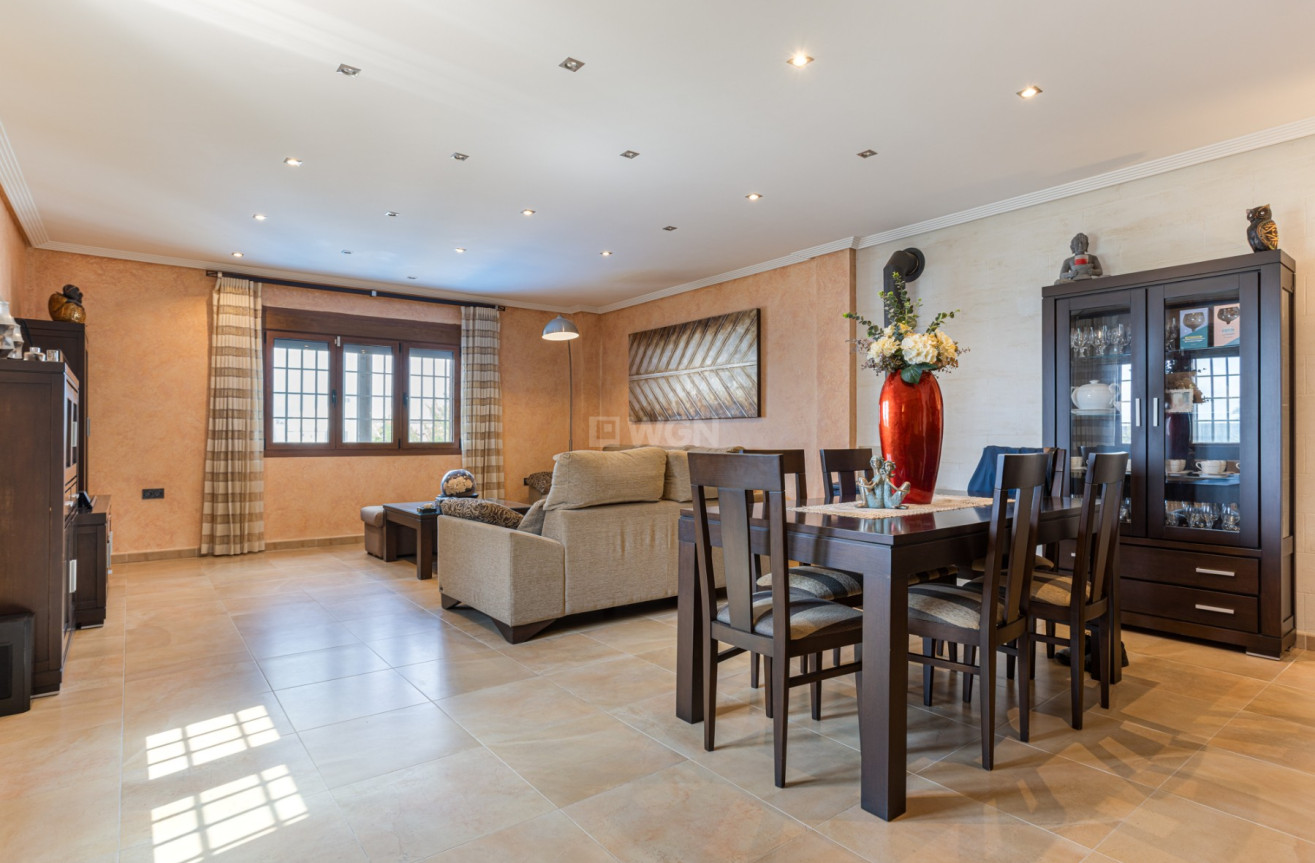 Resale - Villa - Los Montesinos - Costa Blanca