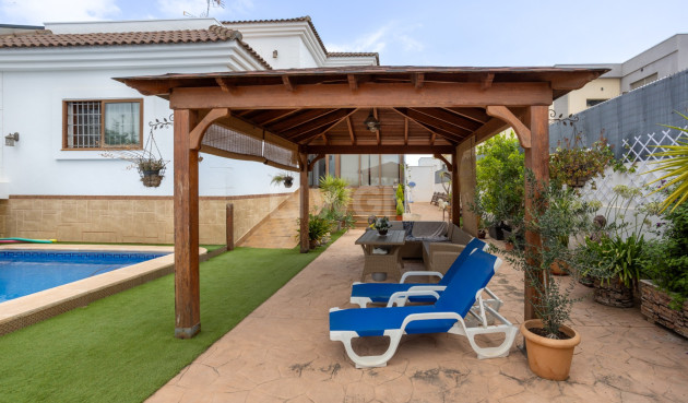 Resale - Villa - Los Montesinos - Costa Blanca