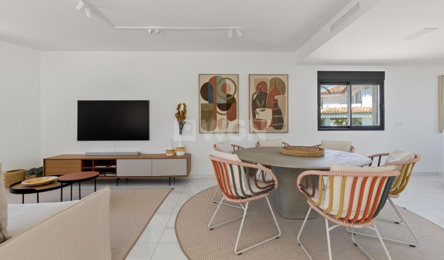 Resale - Villa - Torrevieja - La Veleta