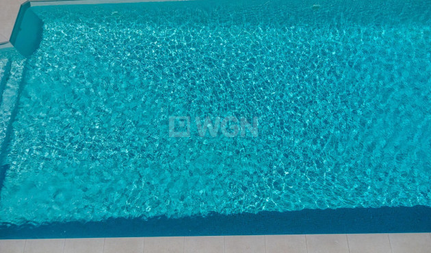 Resale - Villa - Torrevieja - La Veleta