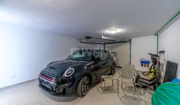 Resale - Villa - Torrevieja - La Veleta