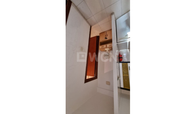 Odsprzedaż - Mieszkanie w bloku - Los Alcázares - Costa Calida